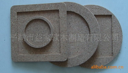 軟木比薩墊子 品質(zhì)、價(jià)格與工藝的完美結(jié)合——平湖市益家軟木制造解析